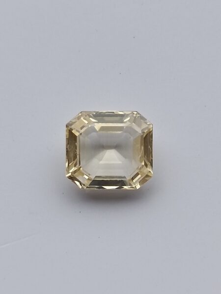 Buy Sri Lankan Yellow Sapphire (Pukhraj)